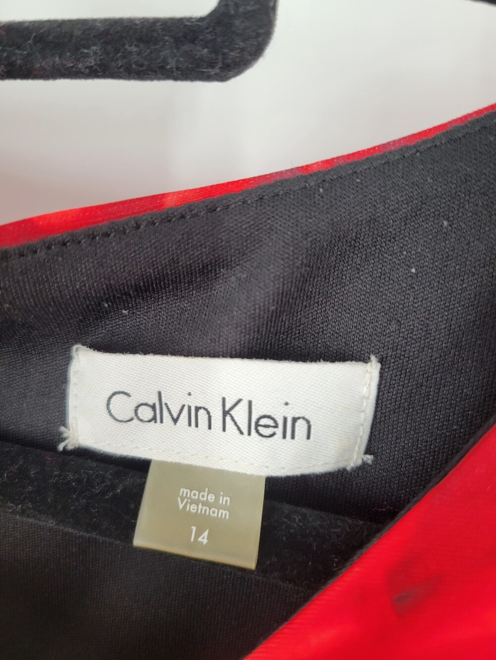 Calvin Klein Black Mini Dress with Red Floral Print Size 14 - Picture 4 of 8